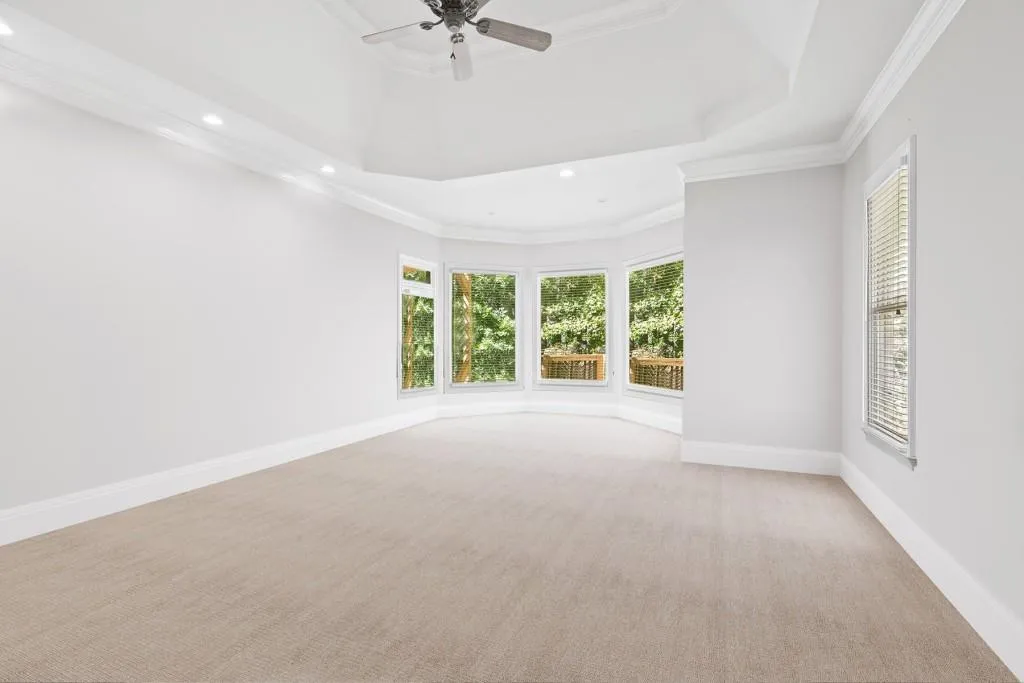 130 Dunwoody Creek Court, Atlanta, Georgia 30350, 6 Bedrooms Bedrooms, ,4 BathroomsBathrooms,Residential,Sold,130 Dunwoody Creek Court,7476007