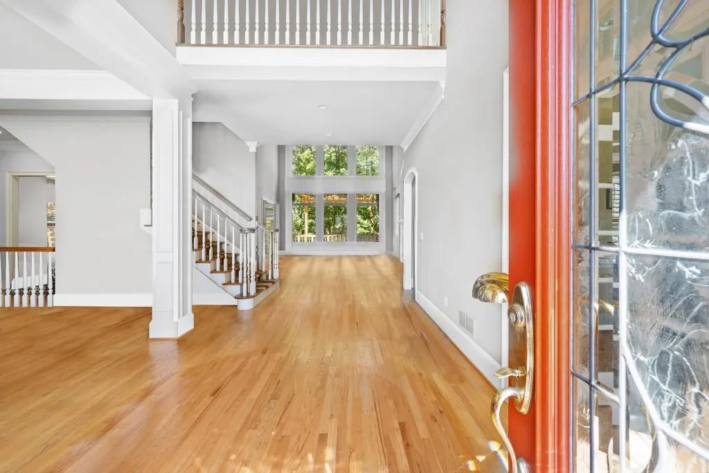 130 Dunwoody Creek Court, Atlanta, Georgia 30350, 6 Bedrooms Bedrooms, ,4 BathroomsBathrooms,Residential,Sold,130 Dunwoody Creek Court,7476007