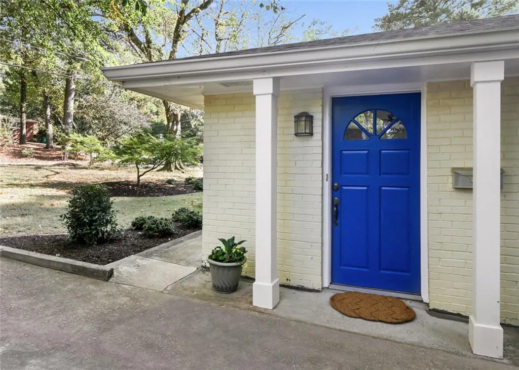 1283 Woodland Avenue Ne, Atlanta, Georgia 30324, 3 Bedrooms Bedrooms, ,2 BathroomsBathrooms,Residential,Sold,1283 Woodland Avenue Ne,5769140