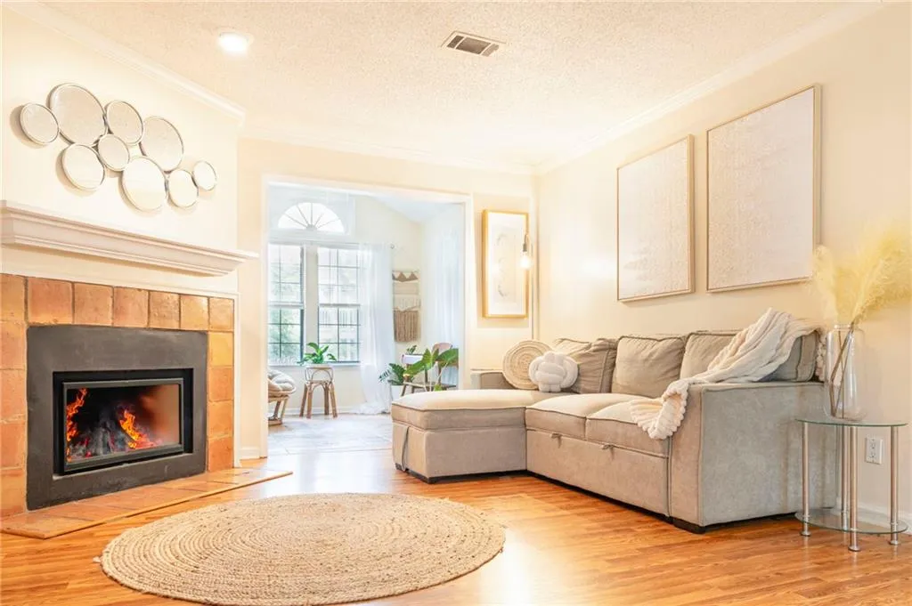 205 Barrington Hills Drive, Atlanta, Georgia 30350, 3 Bedrooms Bedrooms, ,2 BathroomsBathrooms,Residential,Sold,205 Barrington Hills Drive,7432247
