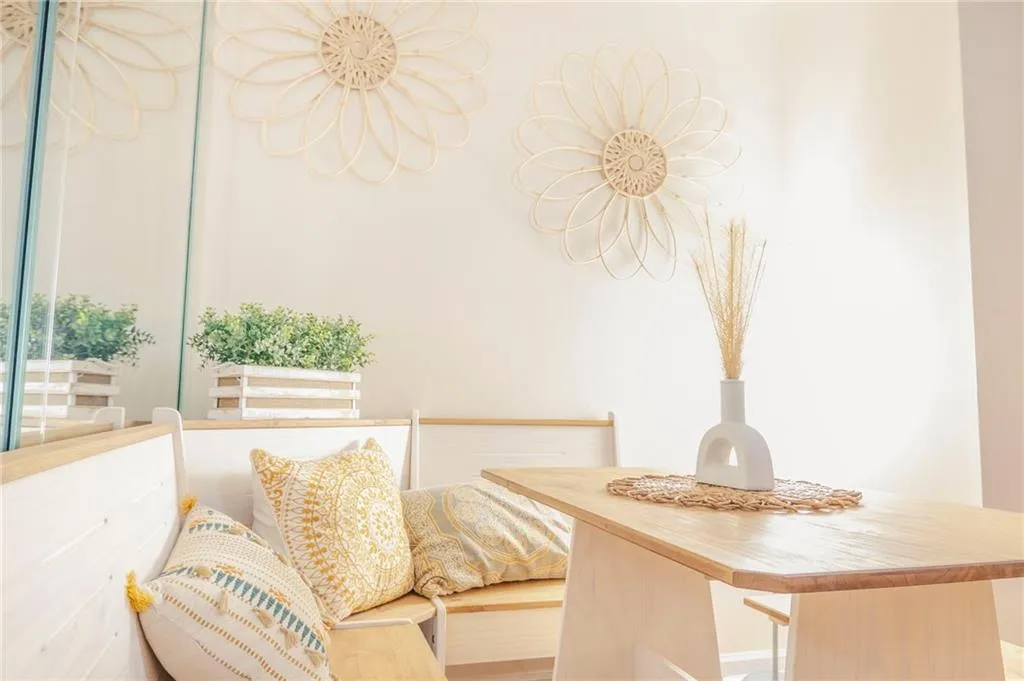 205 Barrington Hills Drive, Atlanta, Georgia 30350, 3 Bedrooms Bedrooms, ,2 BathroomsBathrooms,Residential,Sold,205 Barrington Hills Drive,7432247