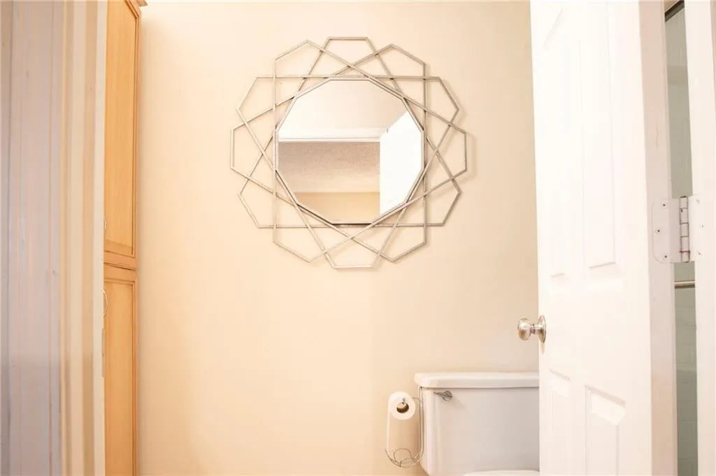 Room details with toilet