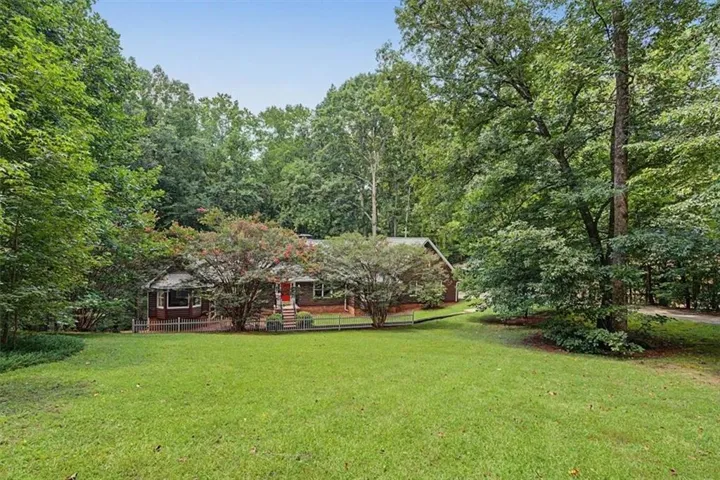 1244 Timberland Drive Se, Marietta, Georgia 30067