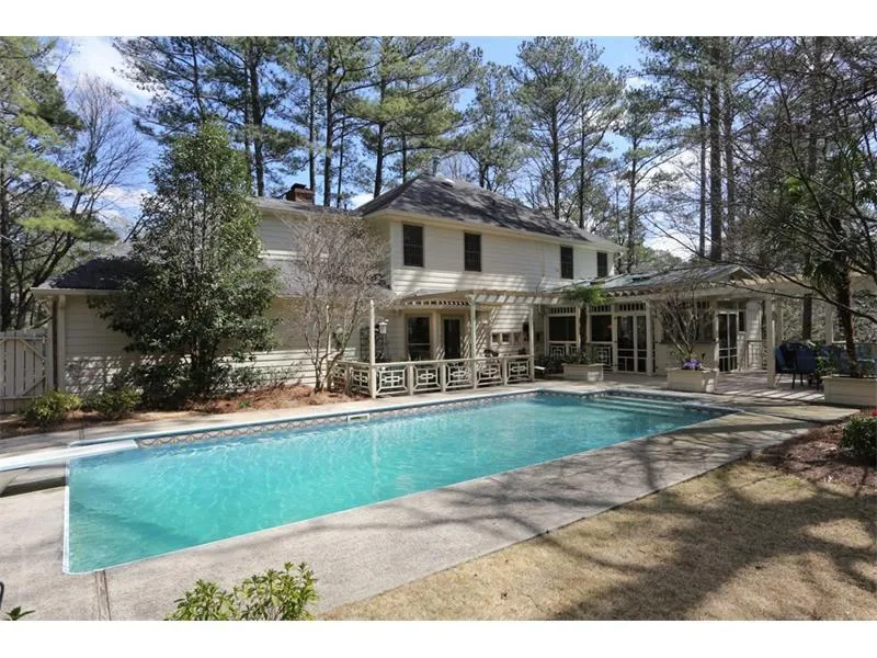 6390 Blackwater Trail, Sandy Springs, Georgia 30328, 5 Bedrooms Bedrooms, ,2 BathroomsBathrooms,Residential,Sold,6390 Blackwater Trail,5819580