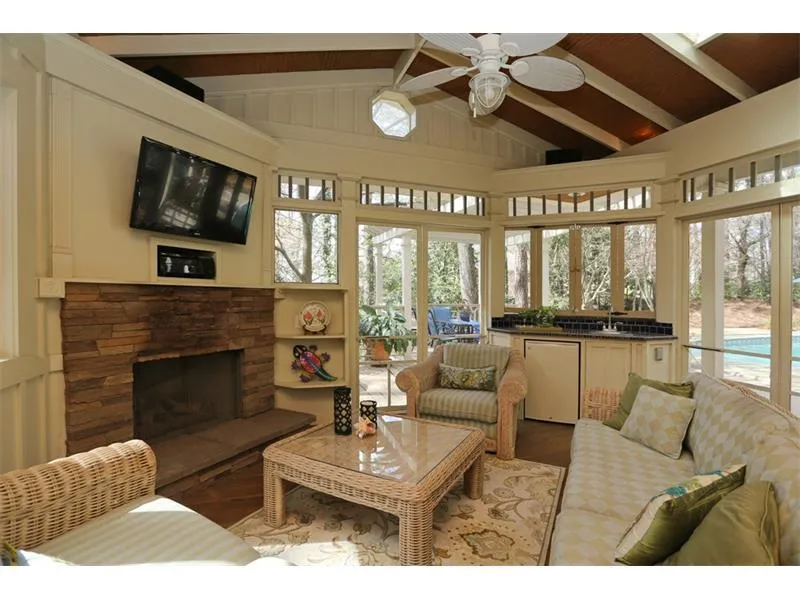 6390 Blackwater Trail, Sandy Springs, Georgia 30328, 5 Bedrooms Bedrooms, ,2 BathroomsBathrooms,Residential,Sold,6390 Blackwater Trail,5819580