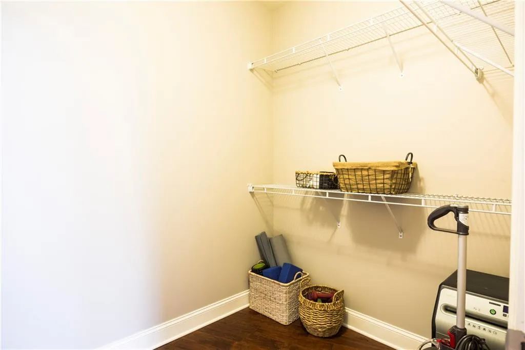 901 Abernathy Road Unit 4020, Atlanta, Georgia 30328, 2 Bedrooms Bedrooms, ,2 BathroomsBathrooms,Residential,Sold,901 Abernathy Road Unit 4020,6519120