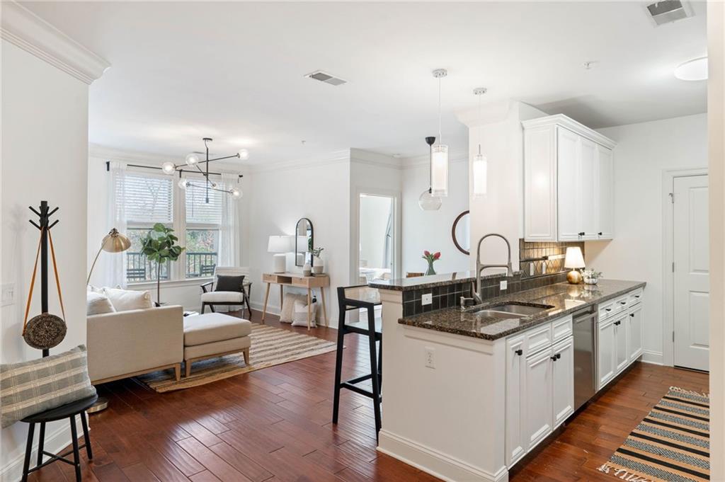 901 Abernathy Road Unit 5100, Atlanta, Georgia 30328, 2 Bedrooms Bedrooms, ,2 BathroomsBathrooms,Residential,Sold,901 Abernathy Road Unit 5100,7323542