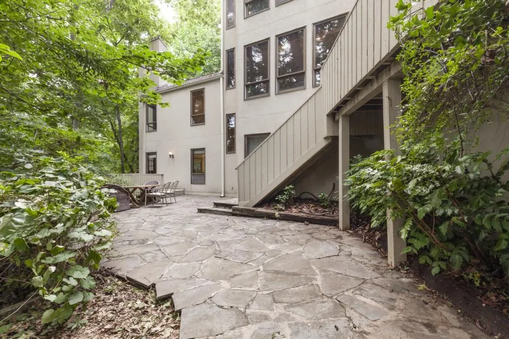 185 River North Court, Atlanta, Georgia 30328, 5 Bedrooms Bedrooms, ,5 BathroomsBathrooms,Residential,Sold,185 River North Court,6922504