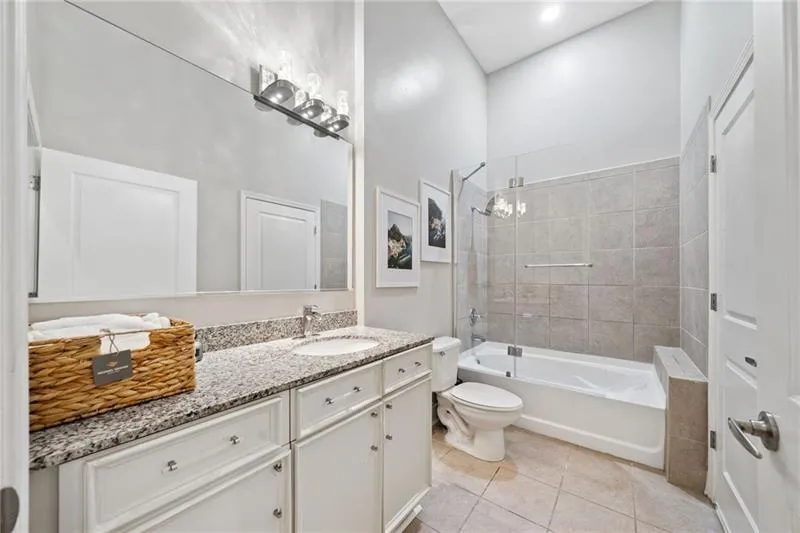 44 Peachtree Place Nw Unit 528, Atlanta, Georgia 30309, 1 Bedroom Bedrooms, ,1 BathroomBathrooms,Residential,Sold,44 Peachtree Place Nw Unit 528,7561556