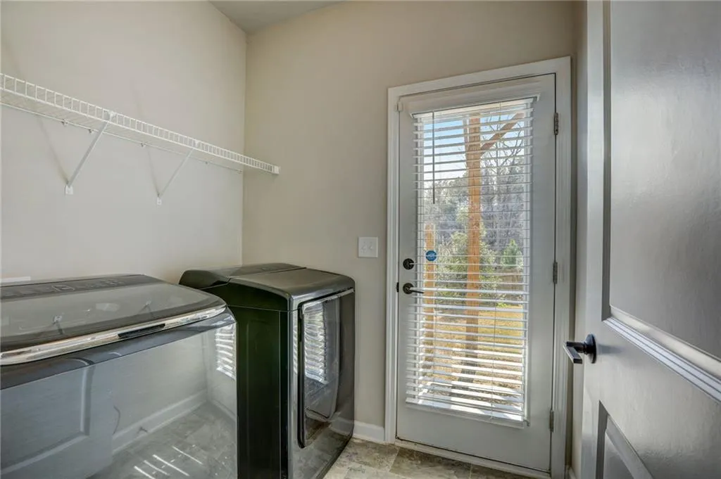 5130 Akbar Chase, Atlanta, Georgia 30339, 3 Bedrooms Bedrooms, ,3 BathroomsBathrooms,Residential,For Sale,5130 Akbar Chase,7624843