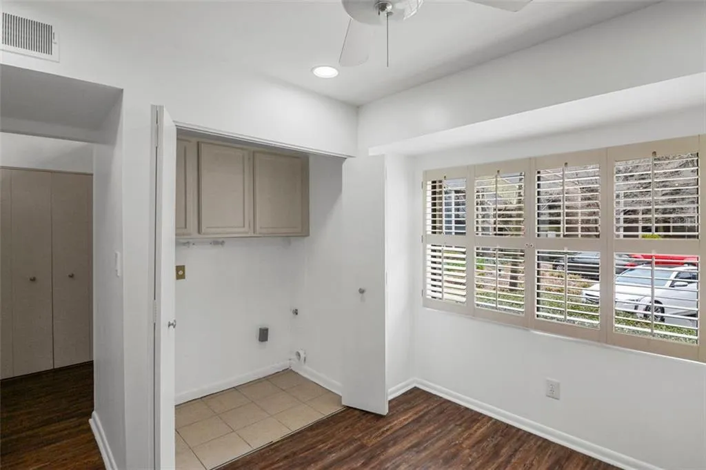 94 Goldrush Circle, Atlanta, Georgia 30328, 3 Bedrooms Bedrooms, ,3 BathroomsBathrooms,Residential,Sold,94 Goldrush Circle,7016083