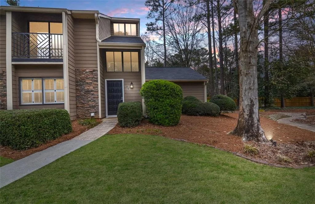 94 Goldrush Circle, Atlanta, Georgia 30328, 3 Bedrooms Bedrooms, ,3 BathroomsBathrooms,Residential,Sold,94 Goldrush Circle,7016083