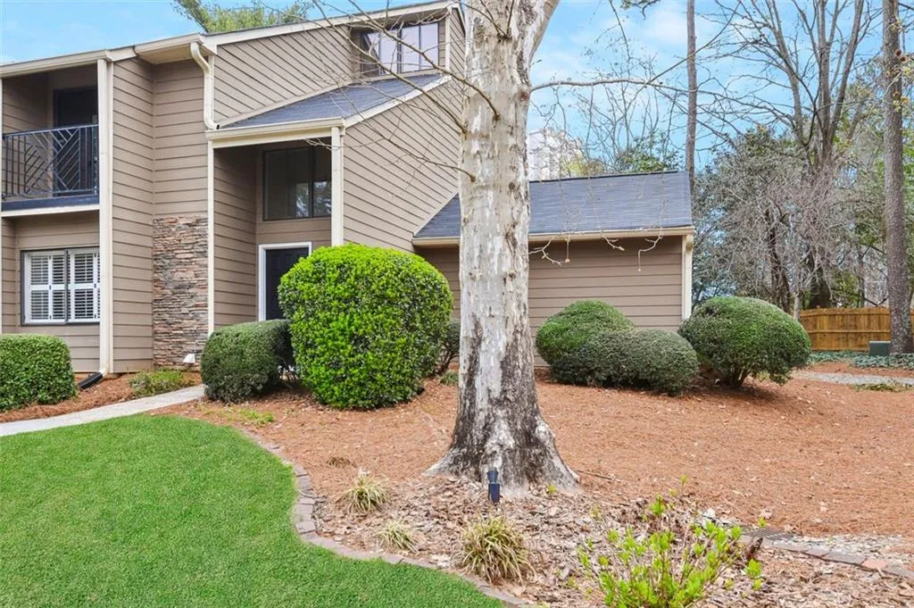 94 Goldrush Circle, Atlanta, Georgia 30328, 3 Bedrooms Bedrooms, ,3 BathroomsBathrooms,Residential,Sold,94 Goldrush Circle,7016083