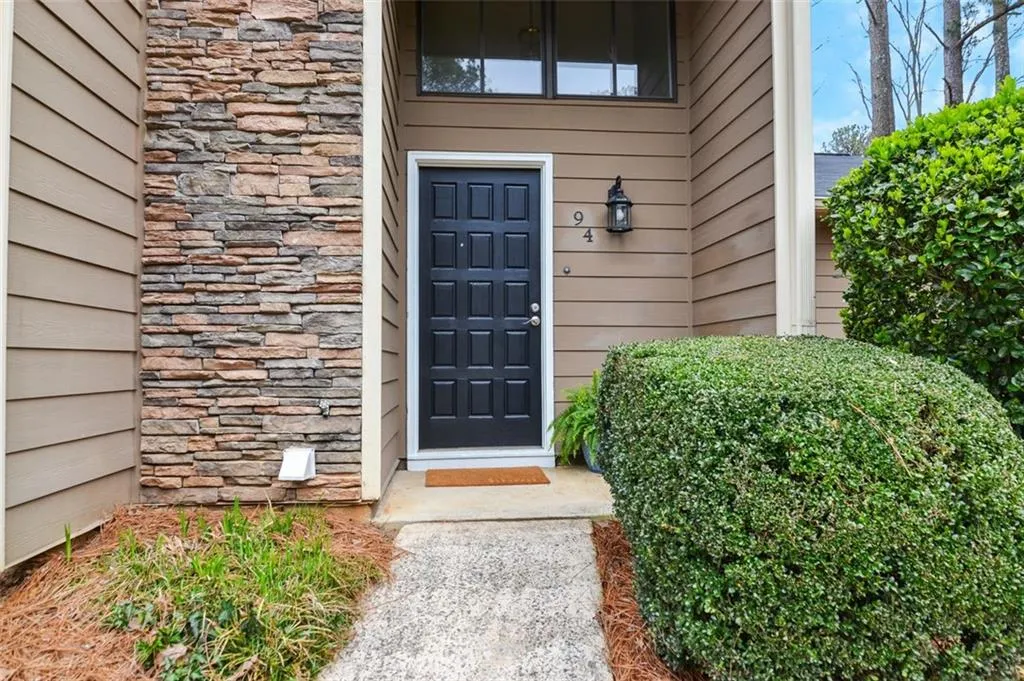 94 Goldrush Circle, Atlanta, Georgia 30328, 3 Bedrooms Bedrooms, ,3 BathroomsBathrooms,Residential,Sold,94 Goldrush Circle,7016083