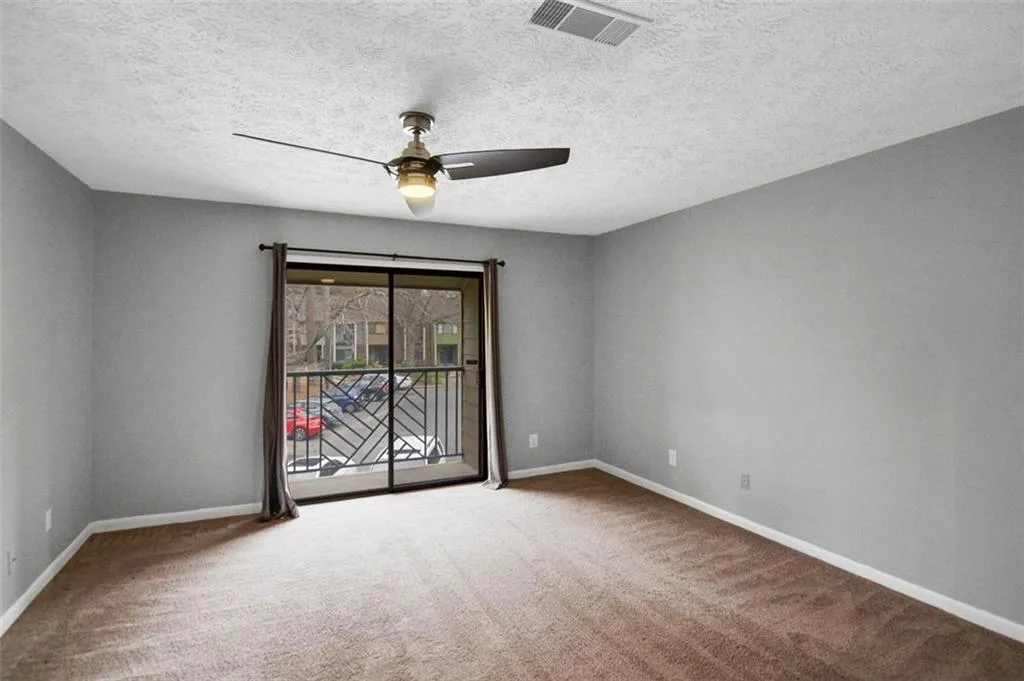 94 Goldrush Circle, Atlanta, Georgia 30328, 3 Bedrooms Bedrooms, ,3 BathroomsBathrooms,Residential,Sold,94 Goldrush Circle,7016083