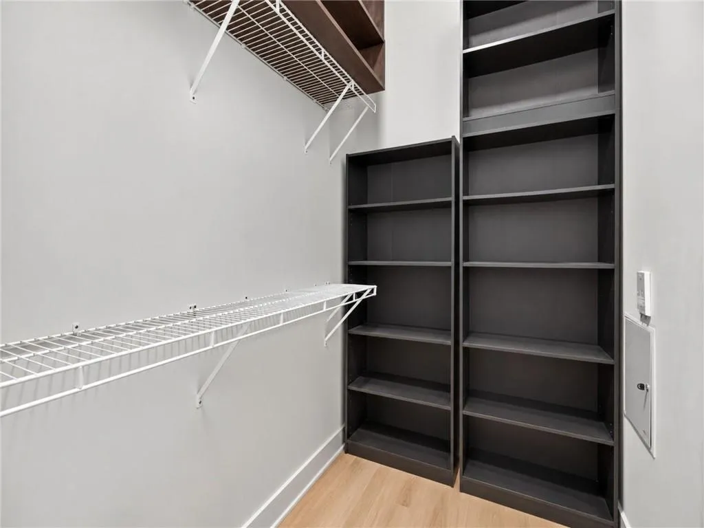 Walk-in closet
