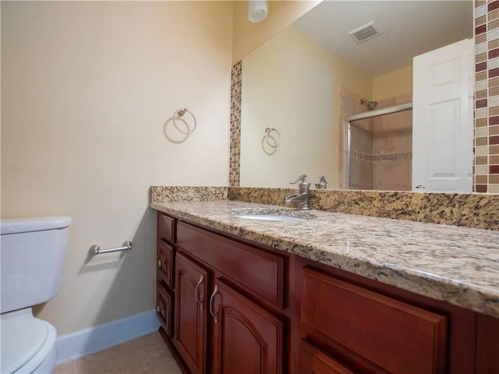 7500 Roswell Road Unit 7, Sandy Springs, Georgia 30350, 2 Bedrooms Bedrooms, ,2 BathroomsBathrooms,Residential,Sold,7500 Roswell Road Unit 7,6609384