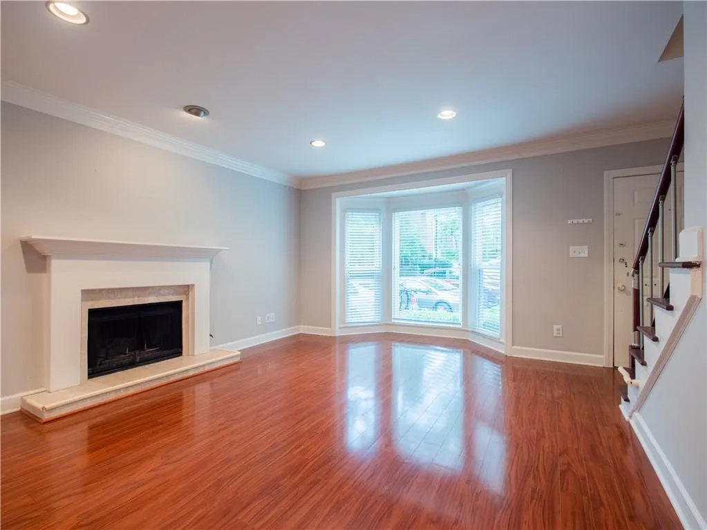 7500 Roswell Road Unit 7, Sandy Springs, Georgia 30350, 2 Bedrooms Bedrooms, ,2 BathroomsBathrooms,Residential,Sold,7500 Roswell Road Unit 7,6609384