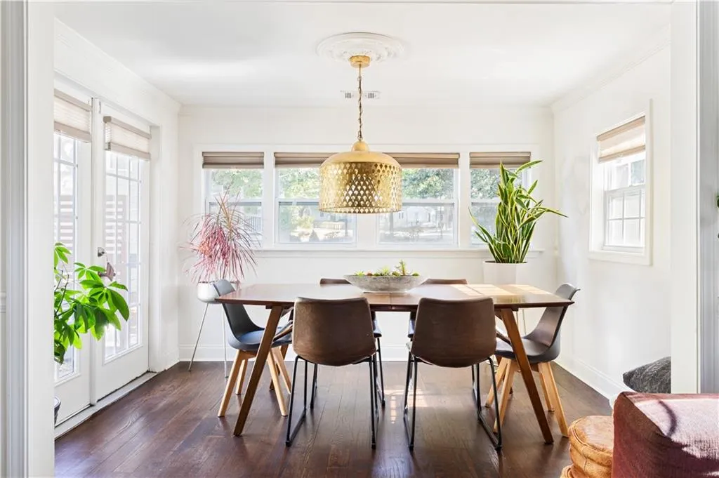 1823 Defoor Avenue Nw, Atlanta, Georgia 30318, 4 Bedrooms Bedrooms, ,3 BathroomsBathrooms,Residential,For Sale,1823 Defoor Avenue Nw,7674582