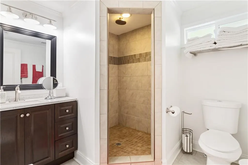 1823 Defoor Avenue Nw, Atlanta, Georgia 30318, 4 Bedrooms Bedrooms, ,3 BathroomsBathrooms,Residential,For Sale,1823 Defoor Avenue Nw,7674582