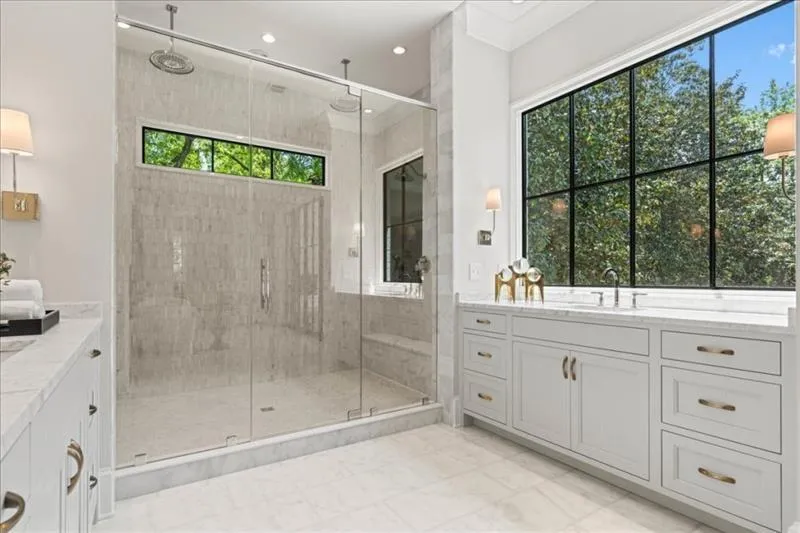 42 Blackland Road Nw, Atlanta, Georgia 30342, 5 Bedrooms Bedrooms, ,5 BathroomsBathrooms,Residential,For Sale,42 Blackland Road Nw,7520968
