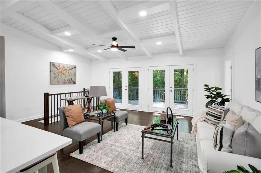 2138 Drew Valley Rd Ne, Brookhaven, Georgia 30319, 4 Bedrooms Bedrooms, ,2 BathroomsBathrooms,Residential,For Sale,2138 Drew Valley Rd Ne,7613605