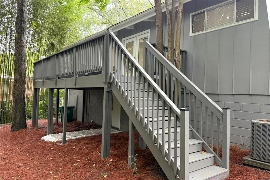 2138 Drew Valley Rd Ne, Brookhaven, Georgia 30319, 4 Bedrooms Bedrooms, ,2 BathroomsBathrooms,Residential,For Sale,2138 Drew Valley Rd Ne,7613605