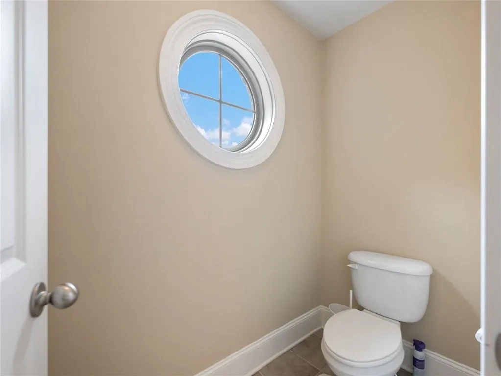 7860 Glisten Avenue, Sandy Springs, Georgia 30328, 3 Bedrooms Bedrooms, ,2 BathroomsBathrooms,Residential,Sold,7860 Glisten Avenue,7228740