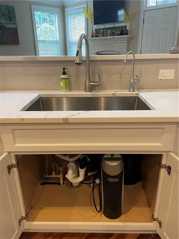 7860 Glisten Avenue, Sandy Springs, Georgia 30328, 3 Bedrooms Bedrooms, ,2 BathroomsBathrooms,Residential,Sold,7860 Glisten Avenue,7228740