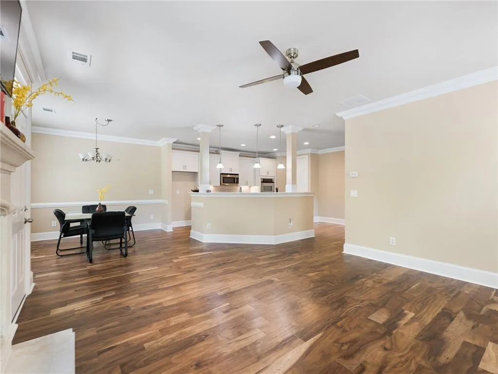 7860 Glisten Avenue, Sandy Springs, Georgia 30328, 3 Bedrooms Bedrooms, ,2 BathroomsBathrooms,Residential,Sold,7860 Glisten Avenue,7228740