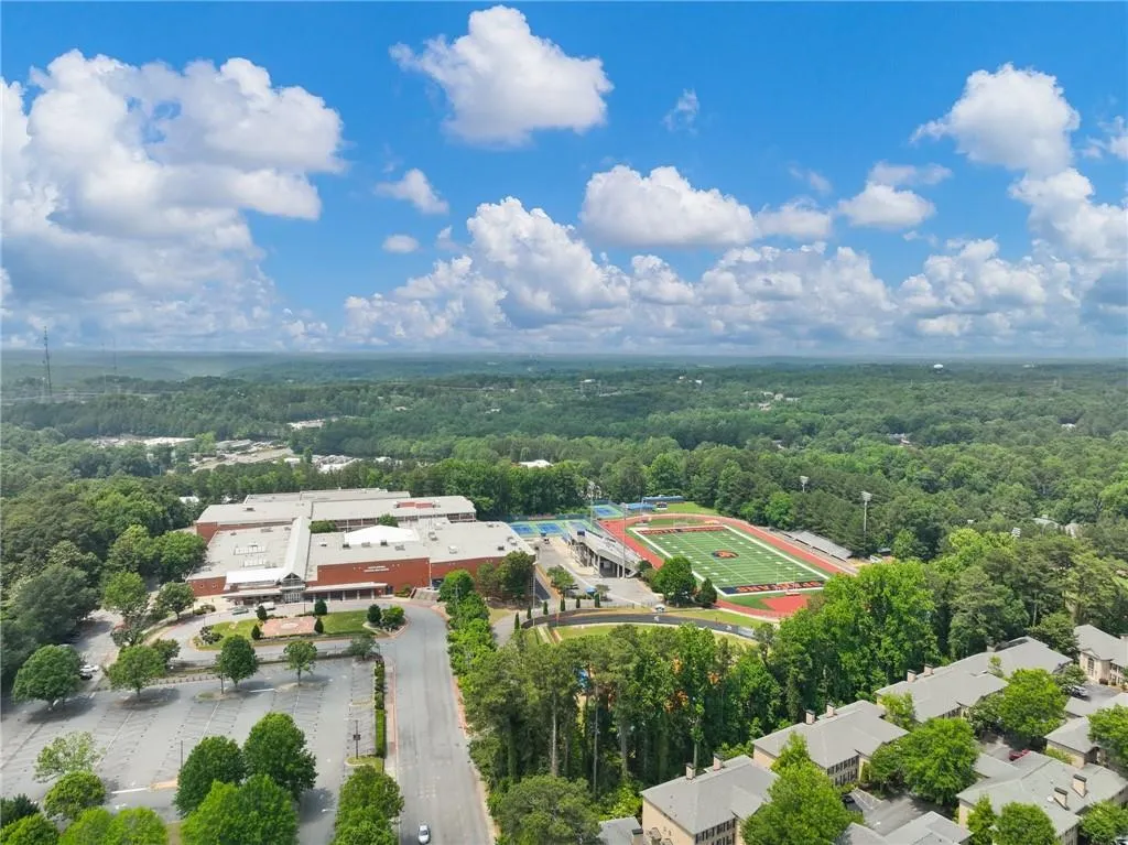 7860 Glisten Avenue, Sandy Springs, Georgia 30328, 3 Bedrooms Bedrooms, ,2 BathroomsBathrooms,Residential,Sold,7860 Glisten Avenue,7228740