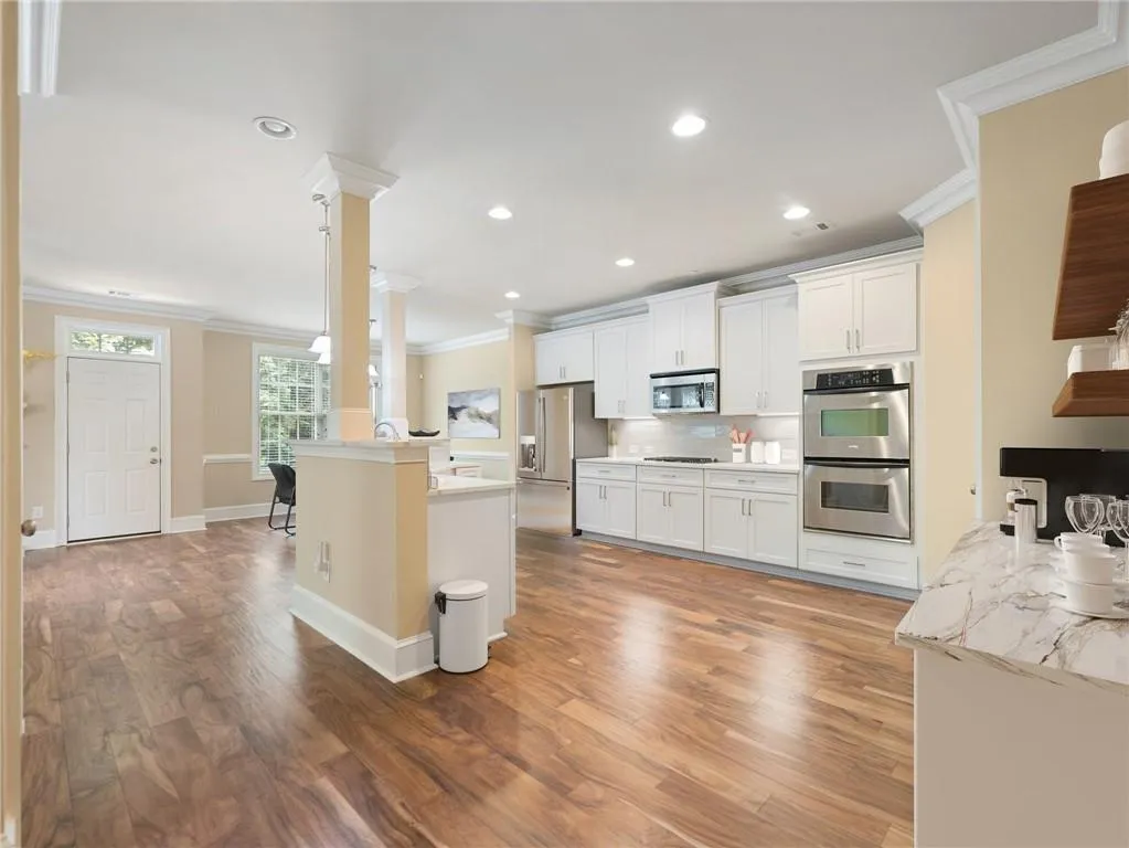 7860 Glisten Avenue, Sandy Springs, Georgia 30328, 3 Bedrooms Bedrooms, ,2 BathroomsBathrooms,Residential,Sold,7860 Glisten Avenue,7228740