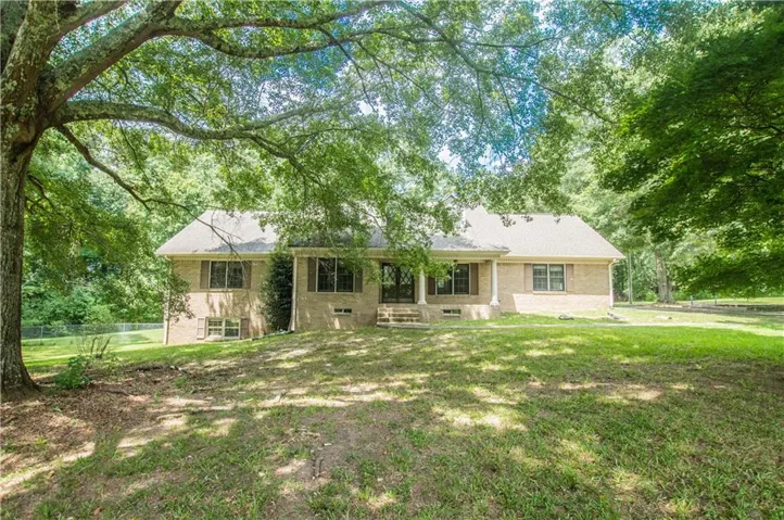 2195 Temple Johnson Road, Snellville, Georgia 30078