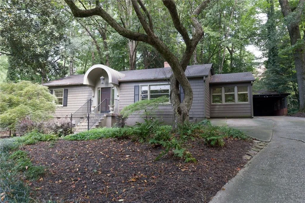 3177 Towerview Drive Ne, Atlanta, Georgia 30324, 3 Bedrooms Bedrooms, ,2 BathroomsBathrooms,Residential,Sold,3177 Towerview Drive Ne,5899336