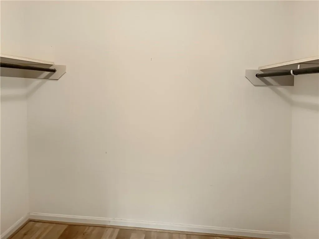 475 Mount Vernon Highway Ne Unit B112, Sandy Springs, Georgia 30328, 1 Bedroom Bedrooms, ,1 BathroomBathrooms,Residential,Sold,475 Mount Vernon Highway Ne Unit B112,7102907