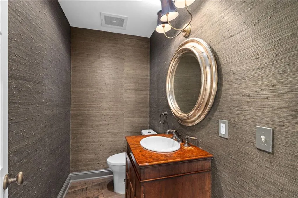 Powder Room
