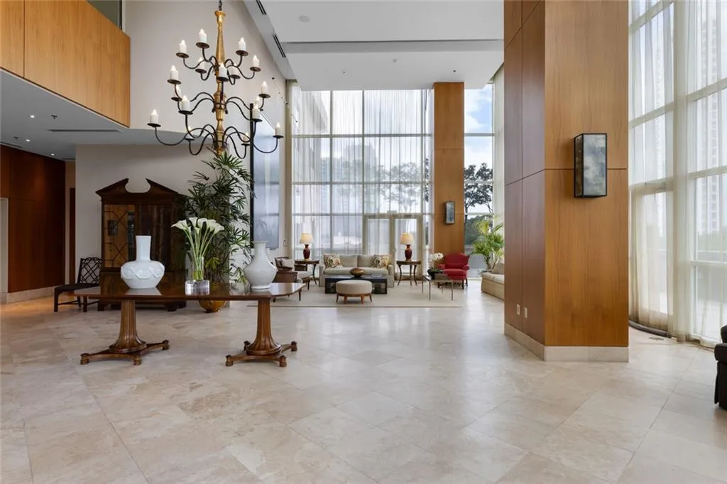 2881 Peachtree Road Ne Unit 2103, Atlanta, Georgia 30305, 2 Bedrooms Bedrooms, 0 ,2 BathroomsBathrooms,Residential,For Sale,2881 Peachtree Road Ne Unit 2103,7829797