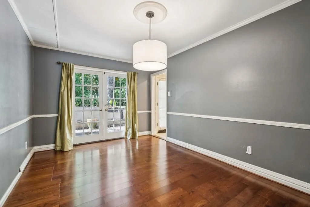 Dining room Dining room