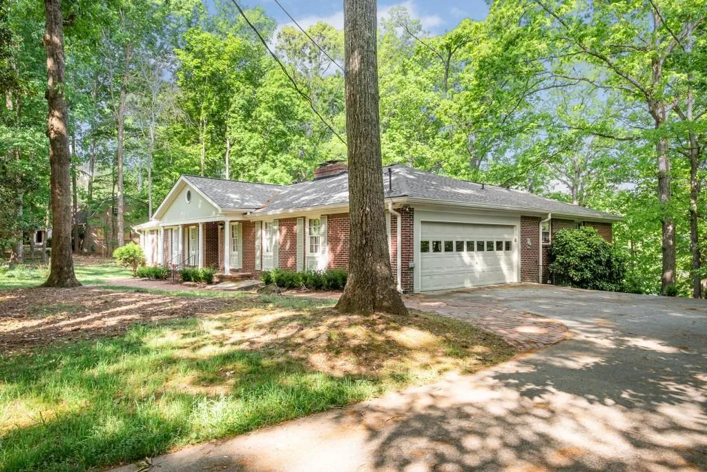 1728 Northridge Road, Sandy Springs, Georgia 30350, 3 Bedrooms Bedrooms, ,2 BathroomsBathrooms,Residential,Sold,1728 Northridge Road,7020510
