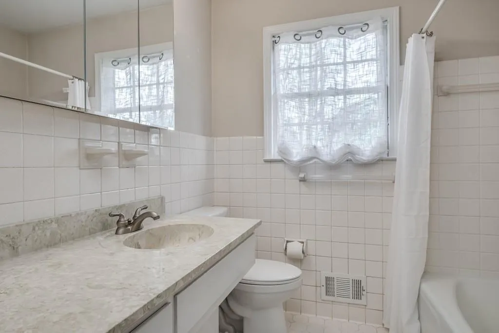 1728 Northridge Road, Sandy Springs, Georgia 30350, 3 Bedrooms Bedrooms, ,2 BathroomsBathrooms,Residential,Sold,1728 Northridge Road,7020510