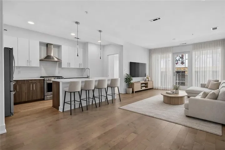 775 Juniper Street Unit 413, Atlanta, Georgia 30308
