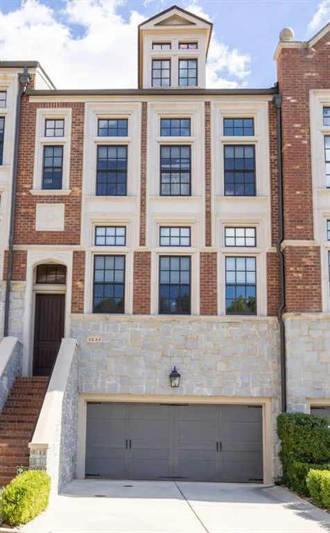1331 Dover Circle Ne, Brookhaven, Georgia 30319, 4 Bedrooms Bedrooms, ,4 BathroomsBathrooms,Residential,For Sale,1331 Dover Circle Ne,7667836