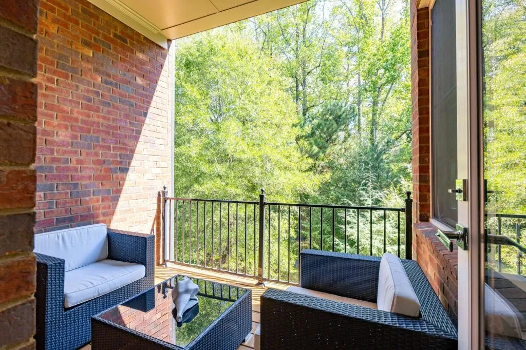 1331 Dover Circle Ne, Brookhaven, Georgia 30319, 4 Bedrooms Bedrooms, ,4 BathroomsBathrooms,Residential,For Sale,1331 Dover Circle Ne,7667836