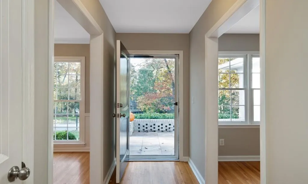 6755 River Springs Court, Sandy Springs, Georgia 30328, 5 Bedrooms Bedrooms, ,4 BathroomsBathrooms,Residential,Sold,6755 River Springs Court,5934761 6755 River Springs Court, Sandy Springs, Georgia 30328, 5 Bedrooms Bedrooms, ,4 BathroomsBathrooms,Residential,Sold,6755 River Springs Court,5934761