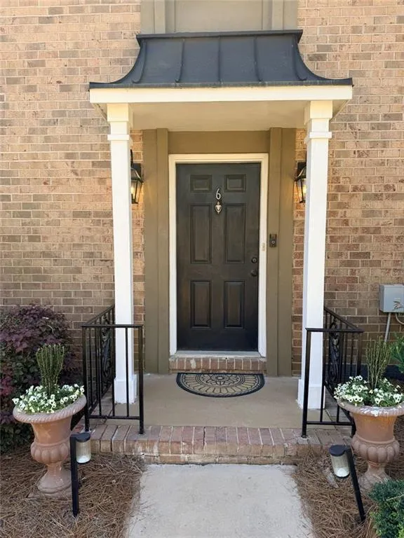 6980 Roswell Road Unit D6, Atlanta, Georgia 30328, 2 Bedrooms Bedrooms, ,2 BathroomsBathrooms,Residential,For Sale,6980 Roswell Road Unit D6,7759007