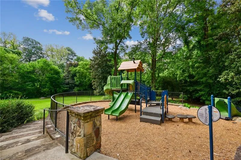 999 Northrope Dr Ne, Atlanta, Georgia 30324, 3 Bedrooms Bedrooms, ,2 BathroomsBathrooms,Residential,For Sale,999 Northrope Dr Ne,7625535
