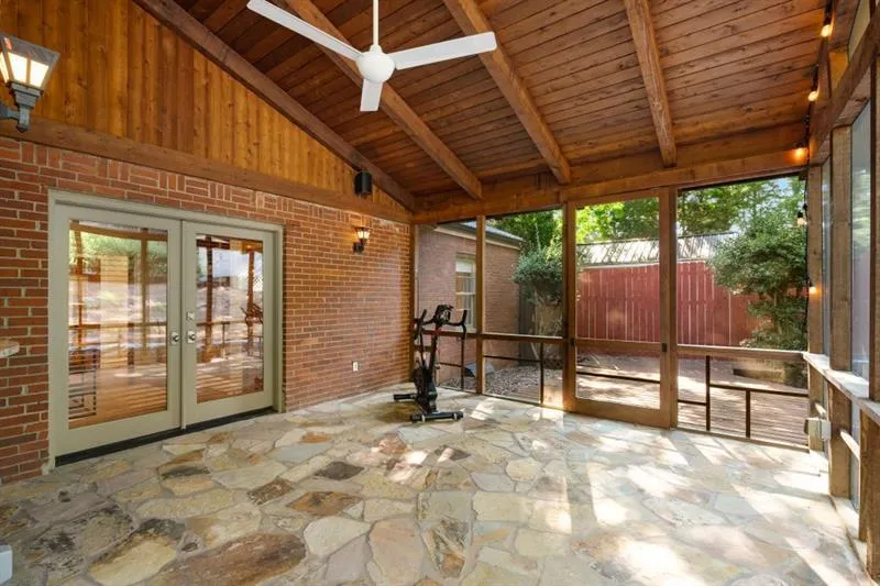 999 Northrope Dr Ne, Atlanta, Georgia 30324, 3 Bedrooms Bedrooms, ,2 BathroomsBathrooms,Residential,For Sale,999 Northrope Dr Ne,7625535