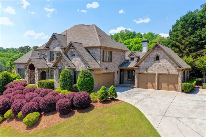 4858 Basingstoke Drive, Suwanee, Georgia 30024