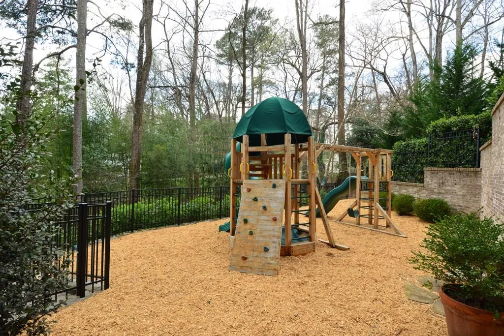 450 Conway Point Drive, Atlanta, Georgia 30327, 6 Bedrooms Bedrooms, ,6 BathroomsBathrooms,Residential,Sold,450 Conway Point Drive,5661698