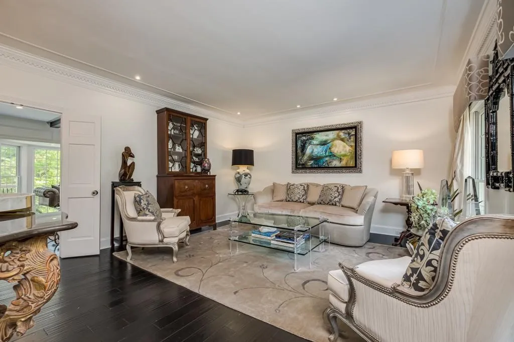 9955 Huntcliff Trace, Sandy Springs, Georgia 30350, 5 Bedrooms Bedrooms, ,5 BathroomsBathrooms,Residential,Sold,9955 Huntcliff Trace,6873736